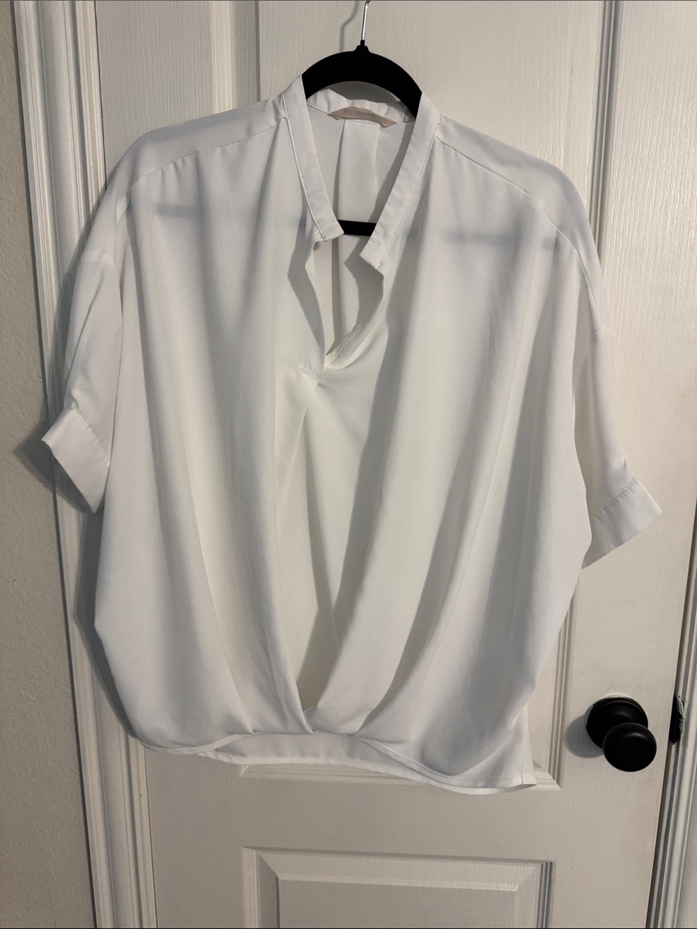Soft Surroundings White V-Neck Draped Short Sleeve Blouse